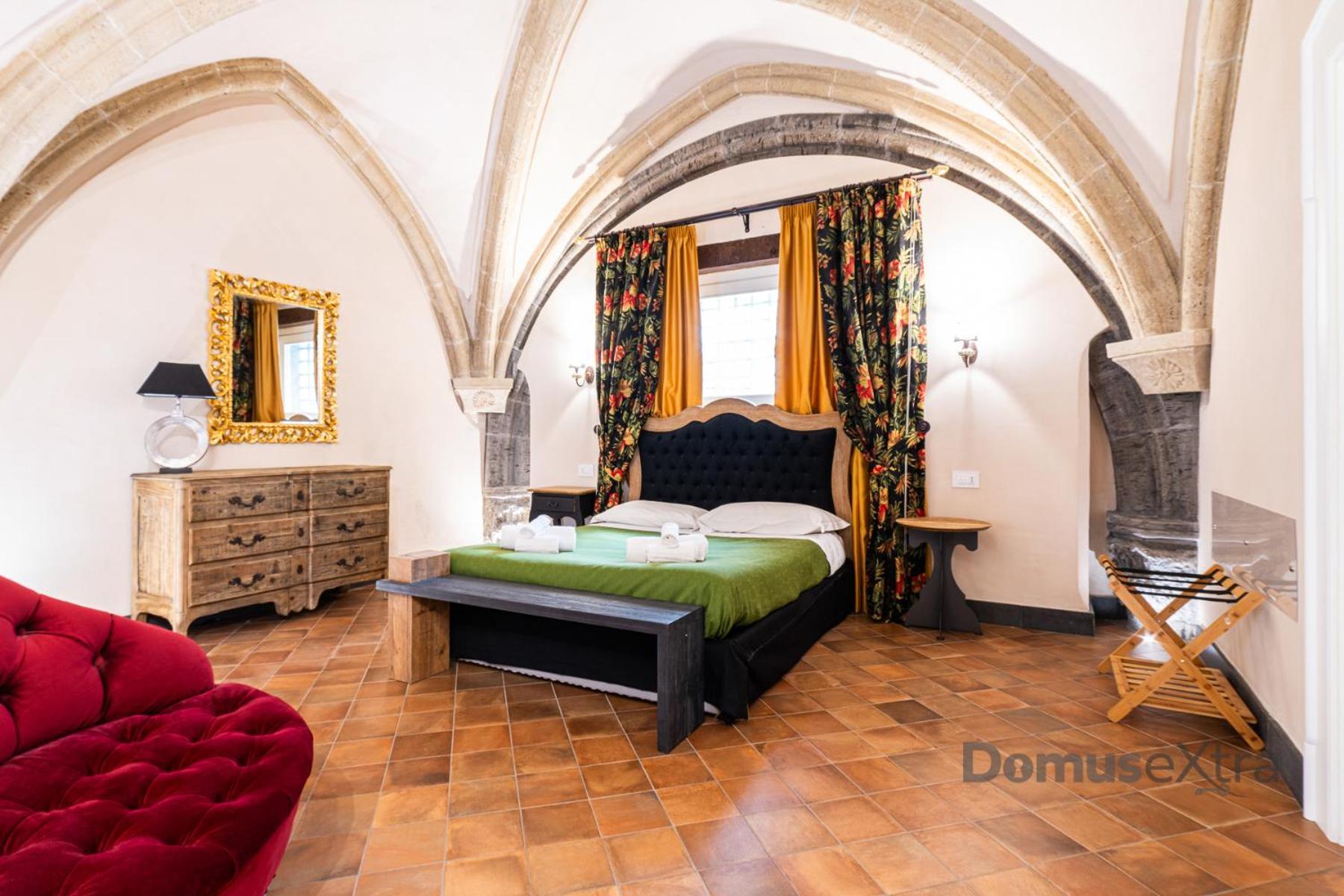 Piazza San Domenico Suite By Domusextra เนเปิลส์ ภายนอก รูปภาพ